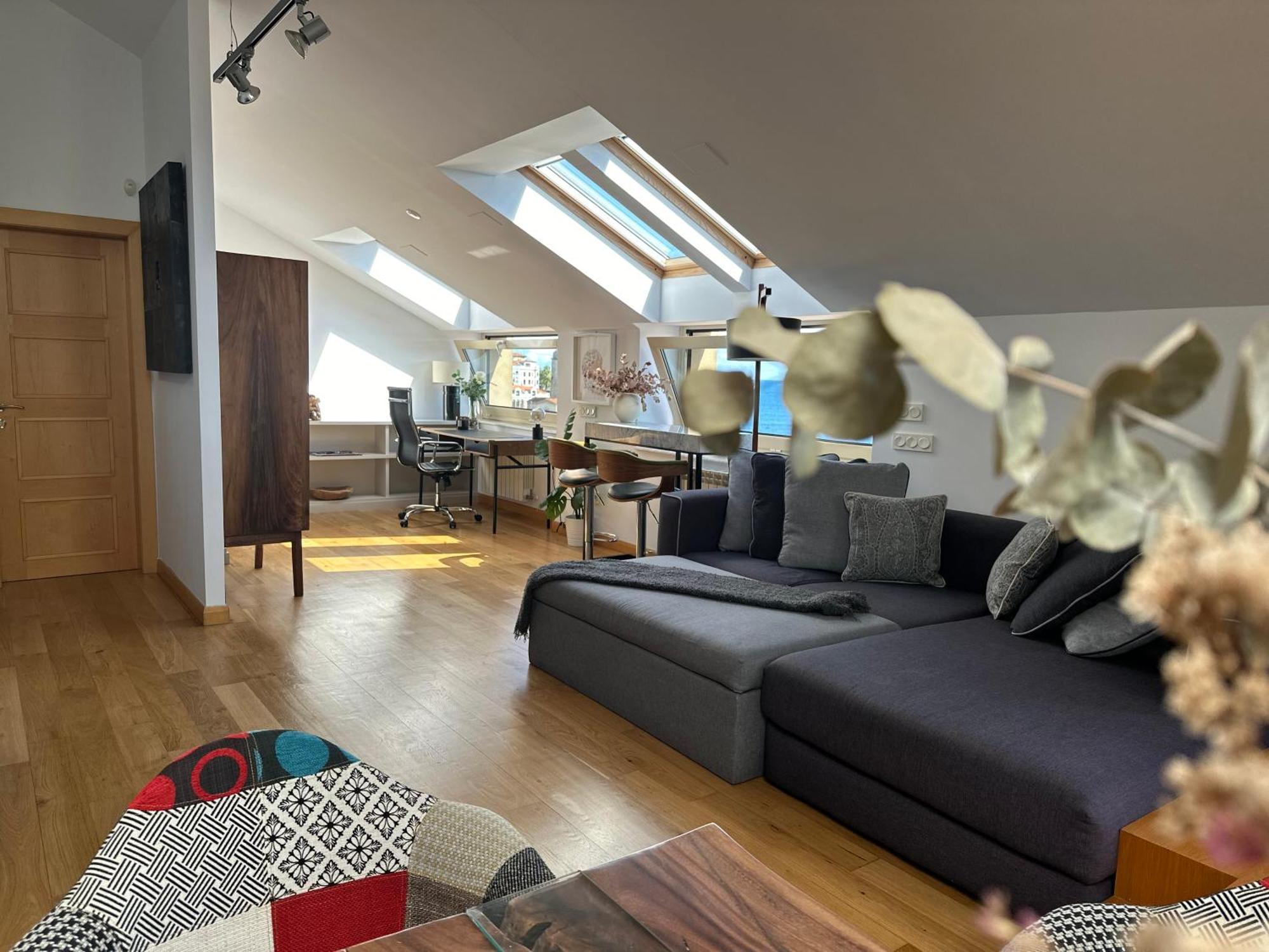Bustos Home Apartamento Хихон Екстериор снимка