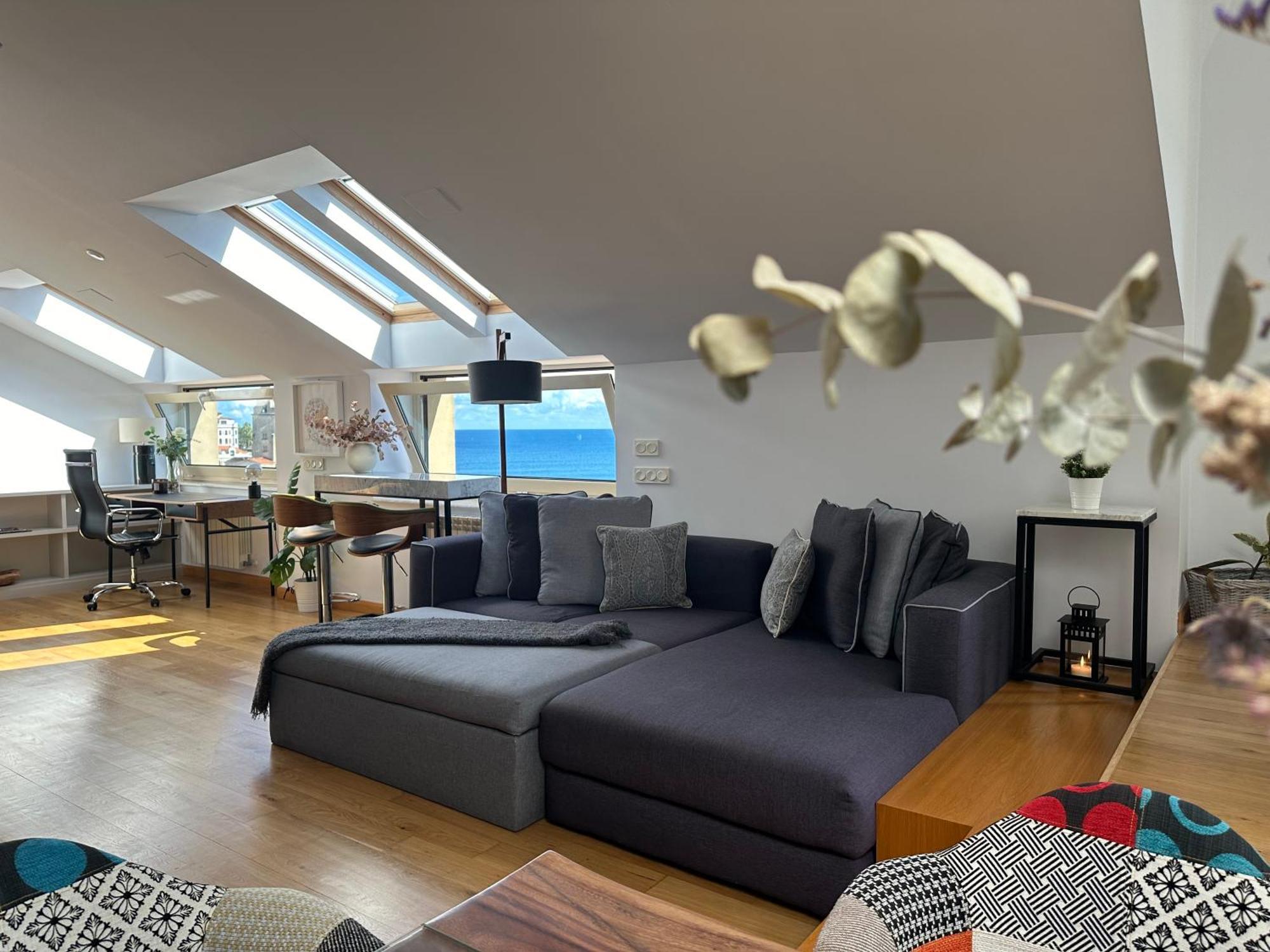 Bustos Home Apartamento Хихон Екстериор снимка