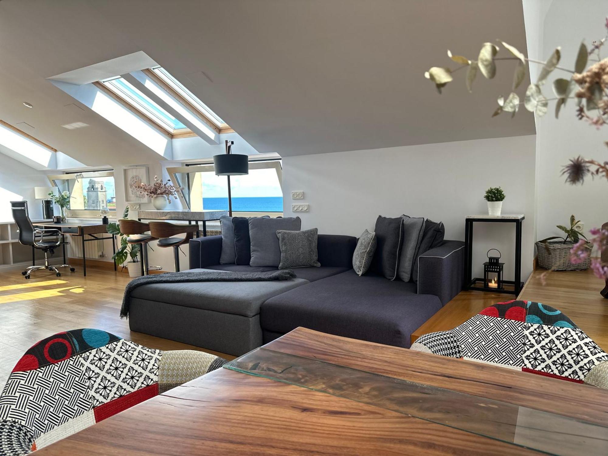 Bustos Home Apartamento Хихон Екстериор снимка