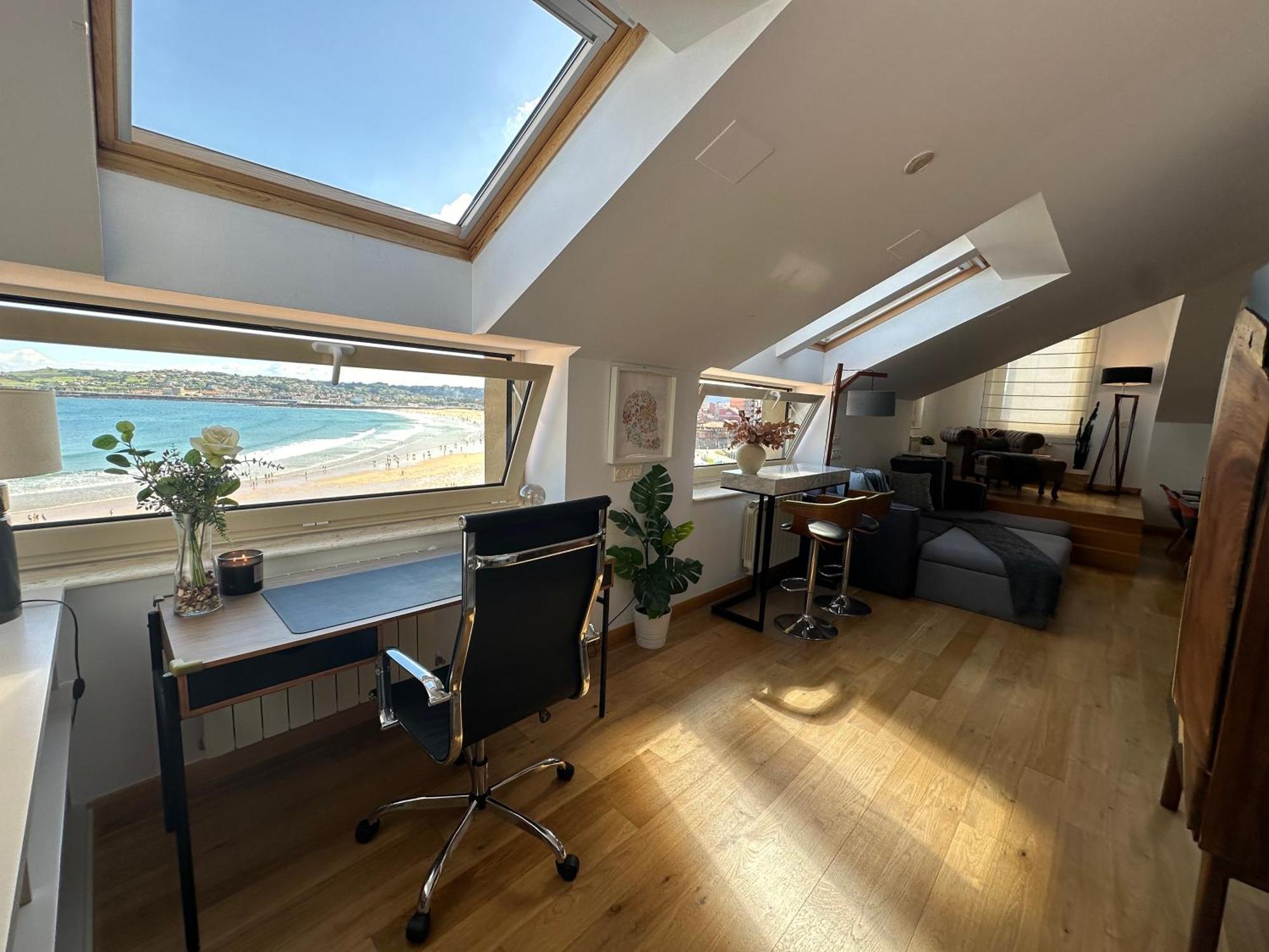 Bustos Home Apartamento Хихон Екстериор снимка
